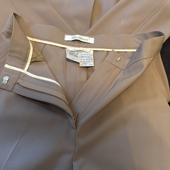 Brand new. Never been used. MaxMara Beautiful suits for Women for all occasions - Picture 12 of 16